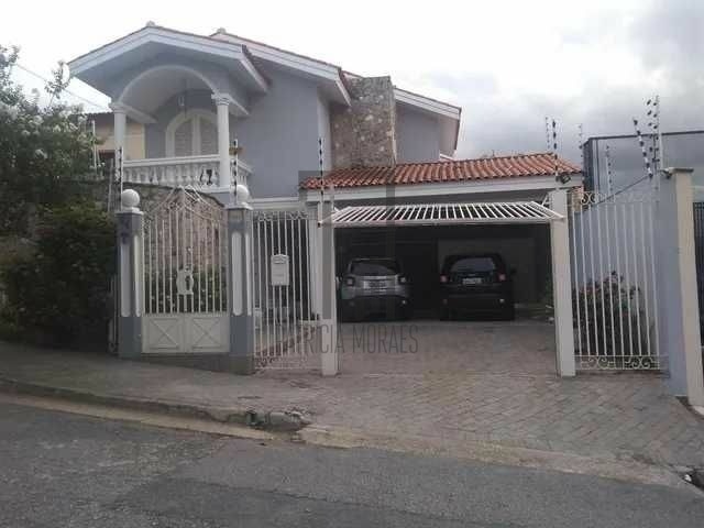 Sobrado 340 m², 4 dormit (2 suites) e 5 vagas na zona sul
