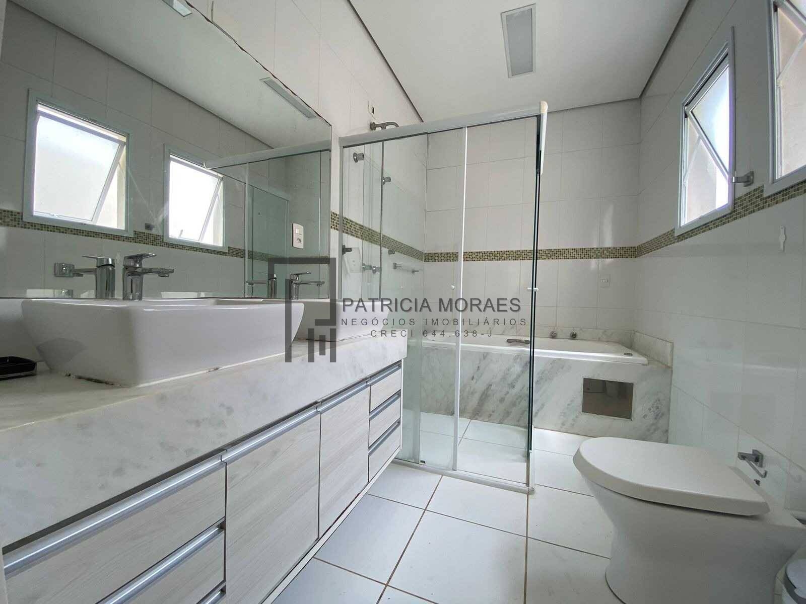 Linda casa 296 m² com 3 dormit. no Condomínio Lago da Serra