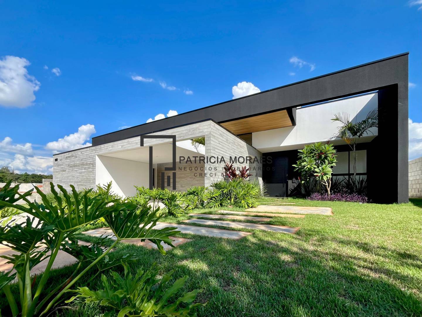 Casa Bethânia: 233 m², 3 dormit, 2 vagas, Village Ipanema 2