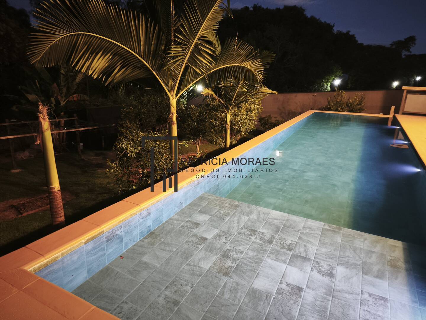 Um luxo de casa: 426,41m², 3 suítes, Village Ipanema 2, Araçoiaba da Serra